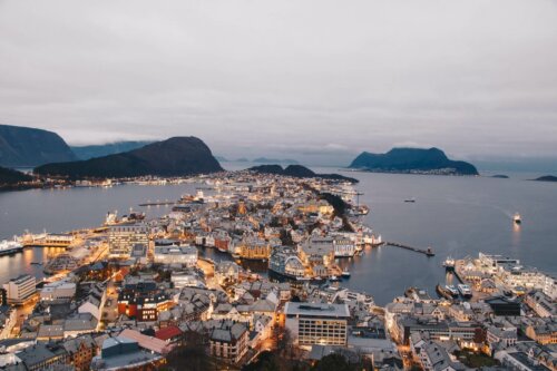 Reiseziele in Norwegen: Alle Stopps für eine Tour durchs Land der Fjorde