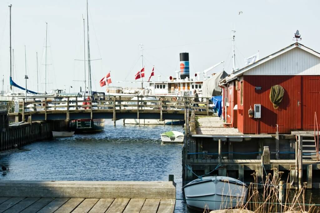 Seeland Impressionen Kultur Roskilde Hafen